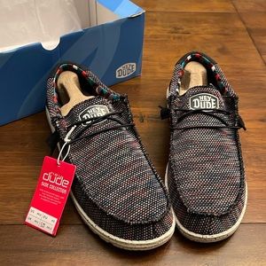 Hey Dude Wally Sox NWT NEVER WORN